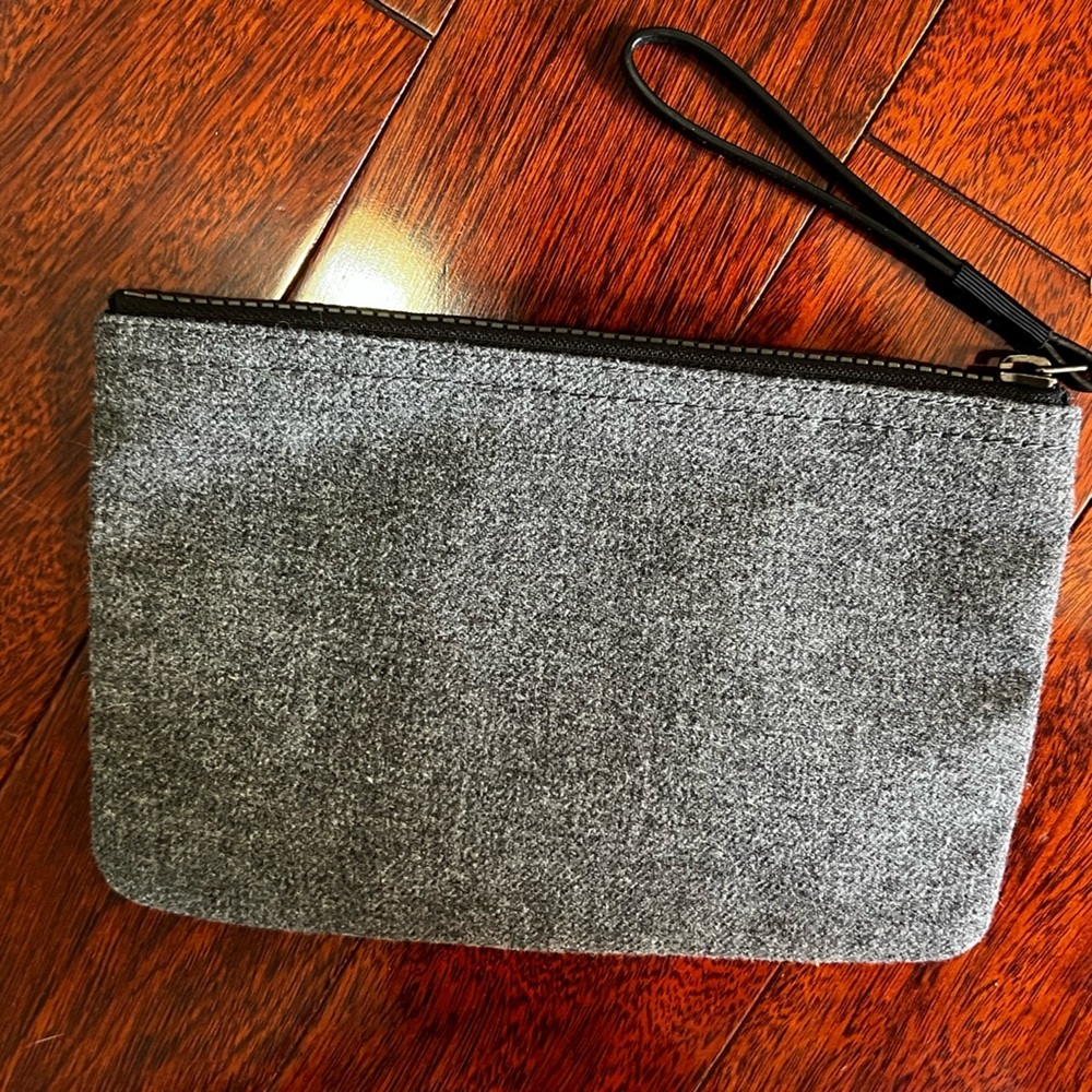 Gray Lululemon Clutch Bag - Picture 2 of 3